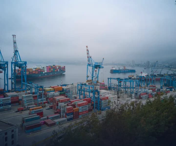 Industrial logistics and team coordination